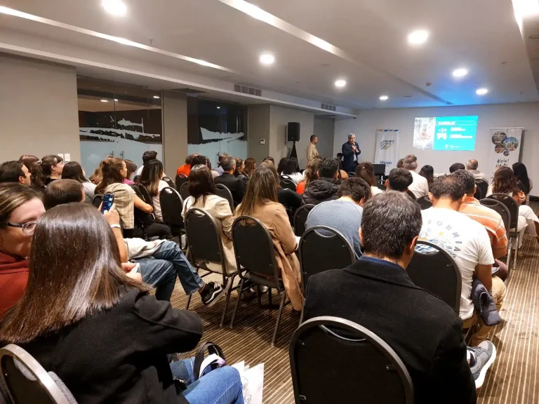 networking_amavyt_mayo2025 (3)